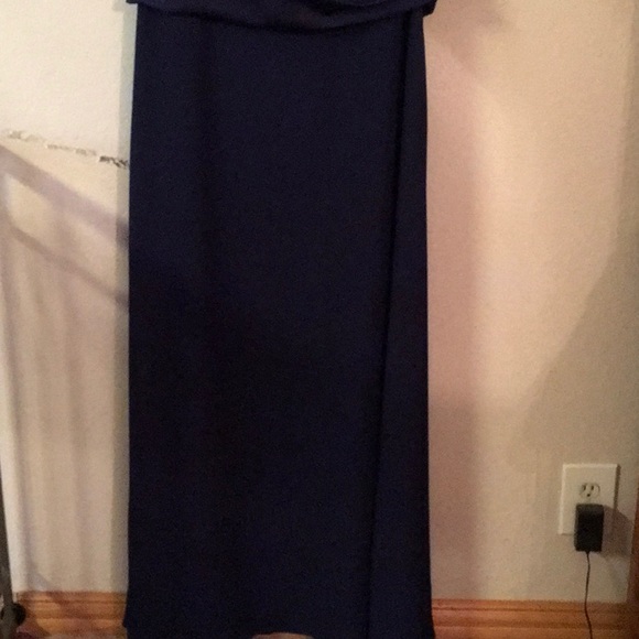 Beautiful Alfred Angelo formal gown. - Picture 3 of 3